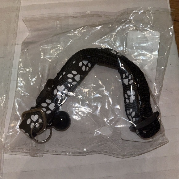 Small Adjustable Nylon Dog Collars with Bell - Picture 4 of 4